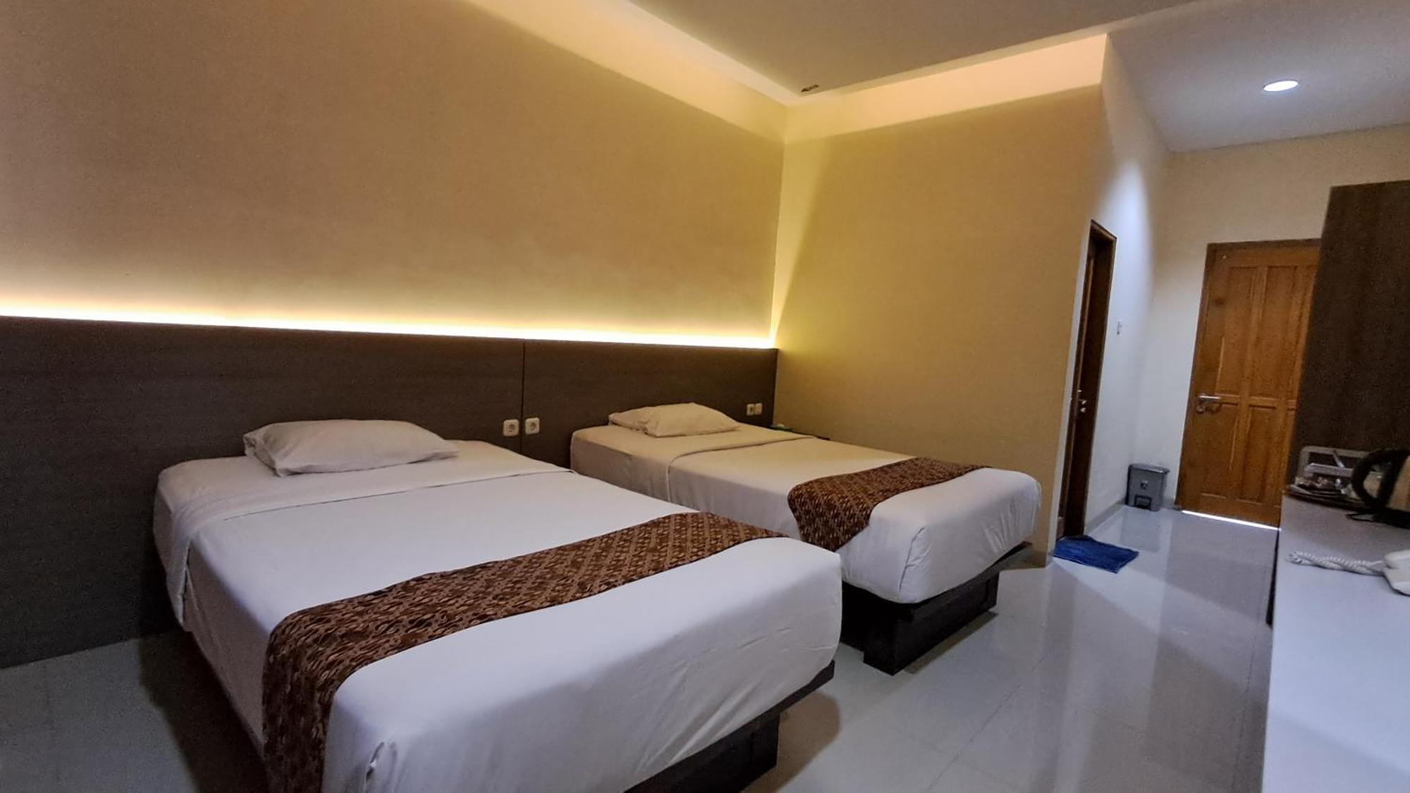 Hotel Pondok Asri Tawangmangu Exterior foto
